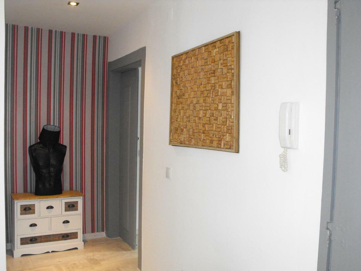 Appartamento Casa do Má Lisbona Esterno foto